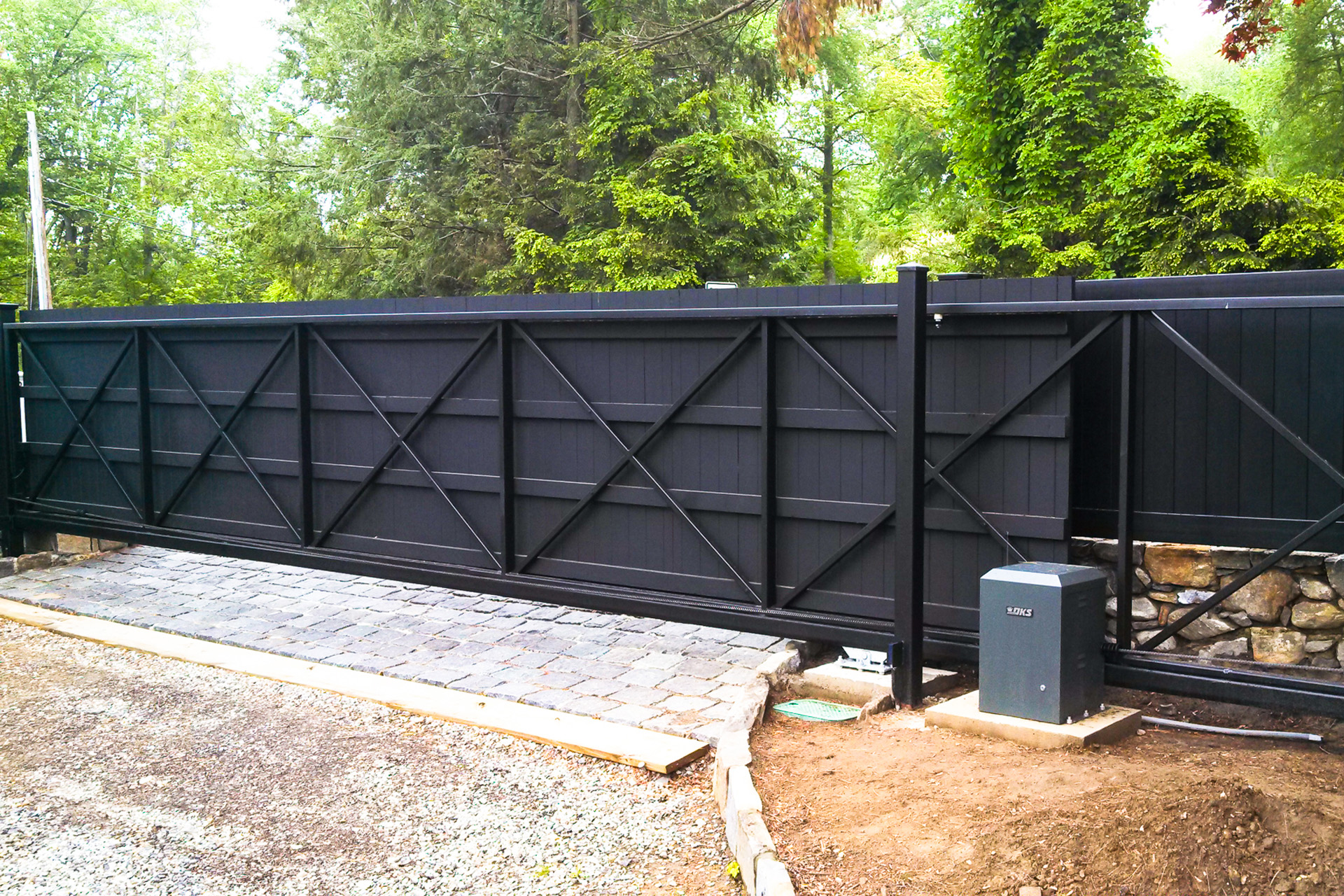 Gate-Solutions-Driveway-Gate-Slide